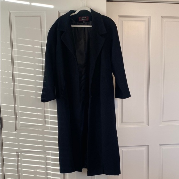 Stephanie Mathew’s Women's Black Long Coat 100% Wool - large - Picture 1 of 8
